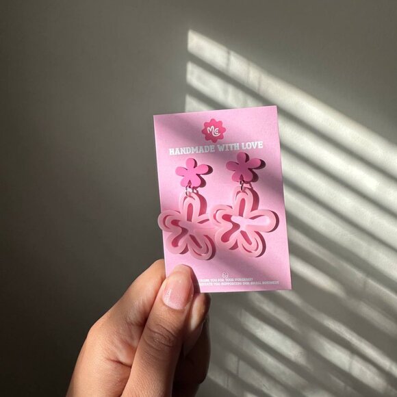 Pink Flower Earrings | Cute Retro Floral Statement Jewelry - Picture 3 of 3